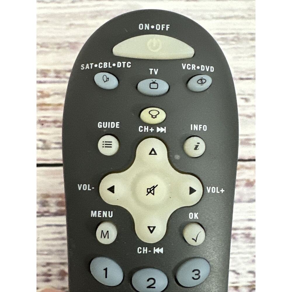 RCA Universal Remote Control RCR312WR R20052 4137EW Tested - Picture 4 of 8
